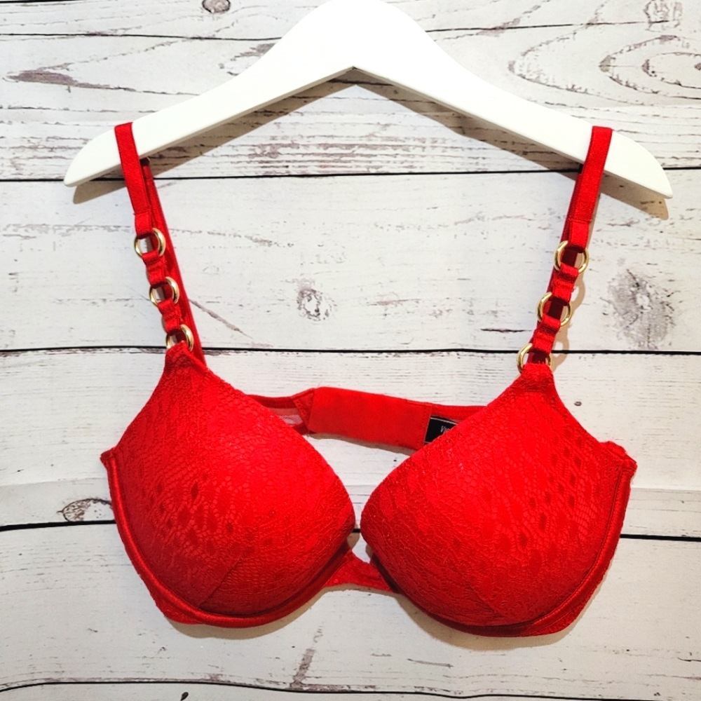 VICTORIAS SECRET - RED PUSH UP BRA (32D)